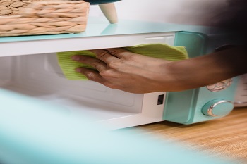 Microwave Cleaning